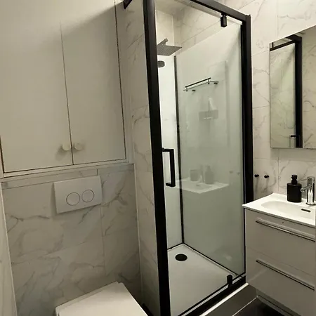 Studio, A Proximite Du Centre Et De La